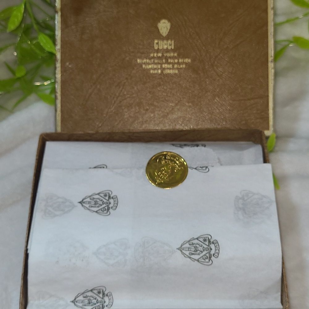 Authentic Gucci Wallet Vintage & Rare in original box - Picture 17 of 17